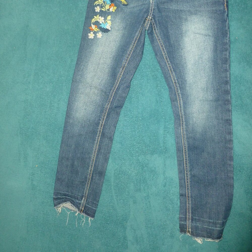 Beautiful bird style jeans, Vigoss, Size 8, Blue - Picture 2 of 7